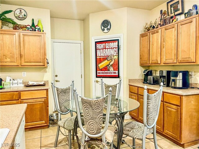 kitchen featuring light tile patterned floors