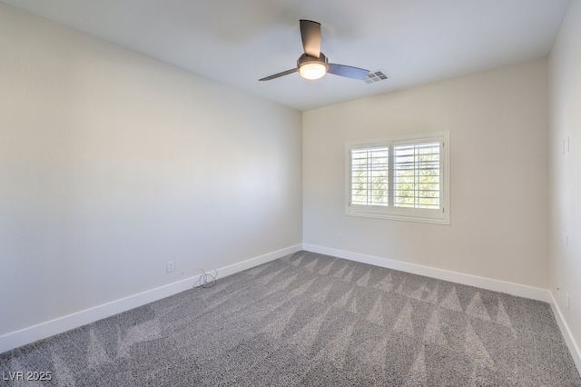 unfurnished room with carpet flooring and ceiling fan