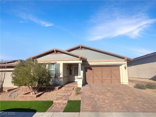 view of front of house featuring a garage