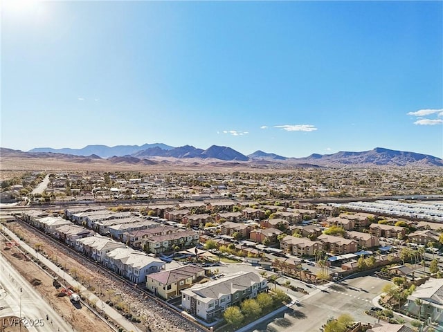 bird's eye view with a mountain view