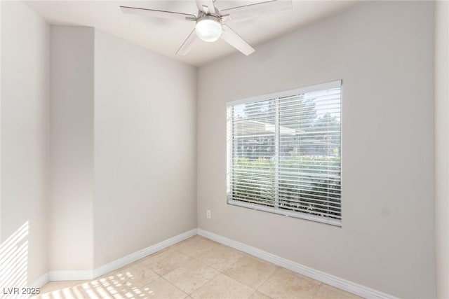 unfurnished room featuring light tile patterned flooring and ceiling fan