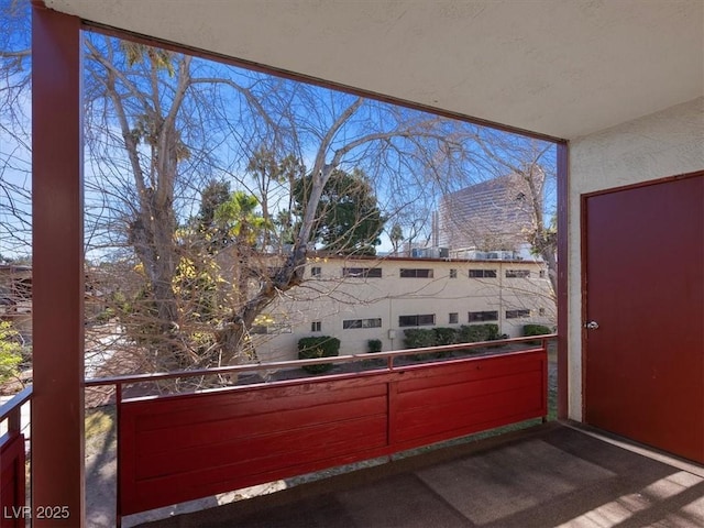 350 E Desert Inn Rd Unit H208, Las Vegas, NV 89109 - photo 24