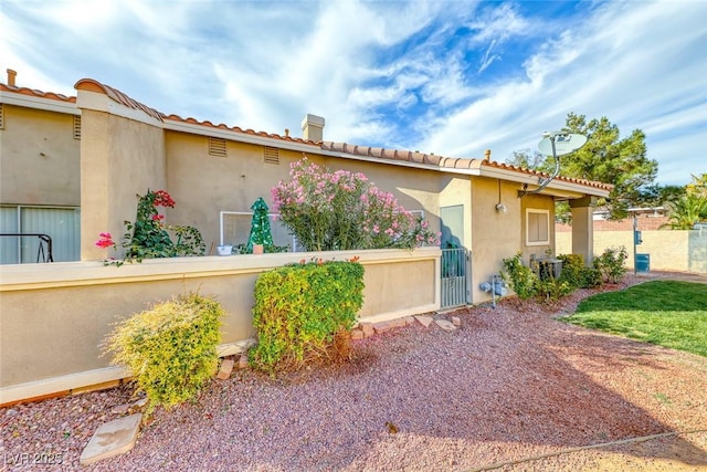 view of front of home