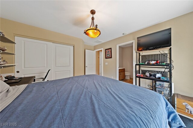 bedroom featuring a closet