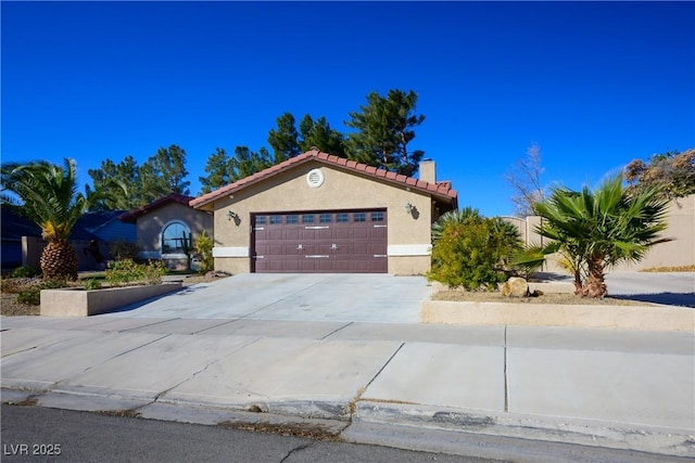 view of front facade with a garage