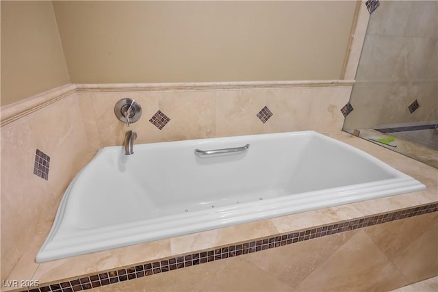 bathroom featuring a tub