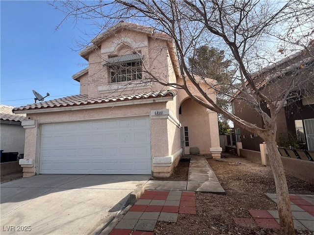 view of front of house with a garage