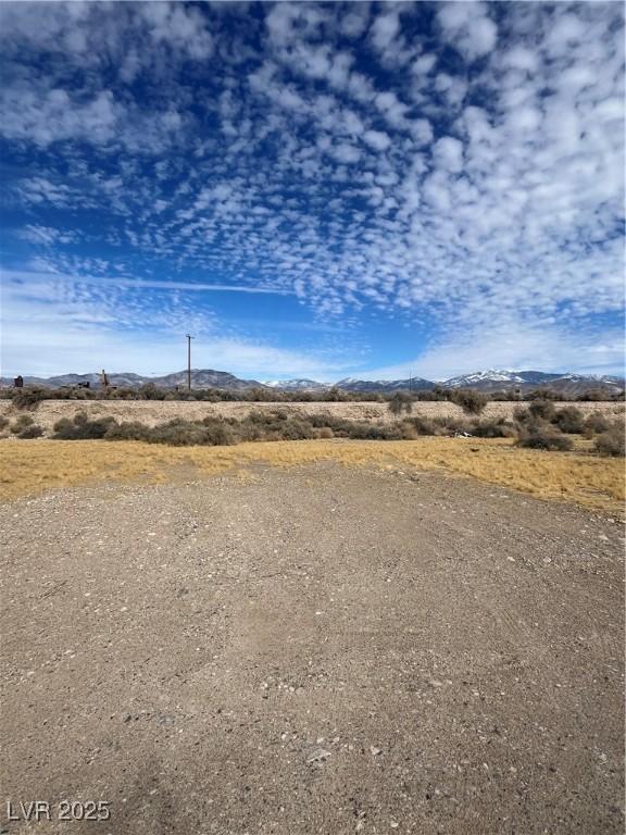 Listing photo 2 for 991 S Hart St, Pahrump NV 89048