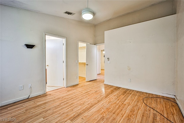 empty room featuring light hardwood / wood-style flooring