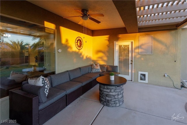 view of patio featuring ceiling fan and outdoor lounge area