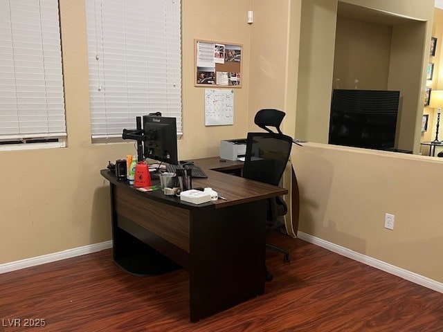 office area featuring dark hardwood / wood-style floors