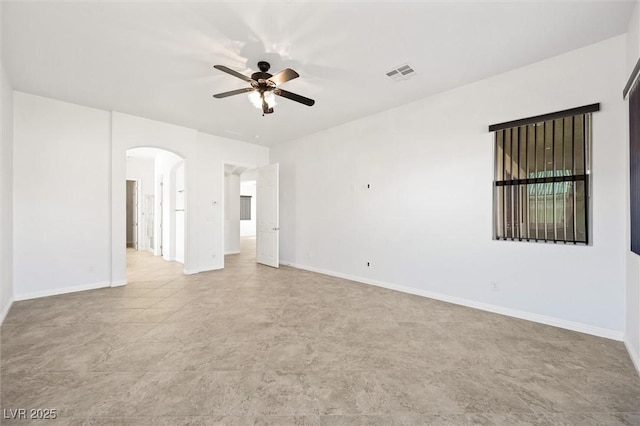 unfurnished room featuring ceiling fan