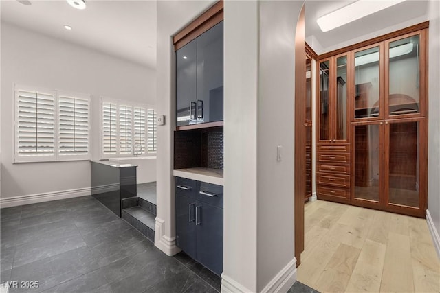 bathroom with baseboards