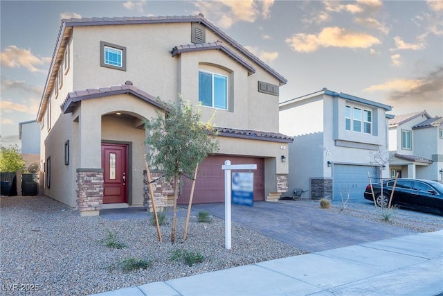 view of front of home featuring a garage