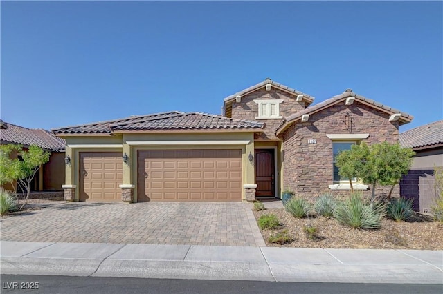 view of front of home featuring a garage