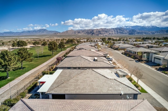 bird's eye view with a mountain view