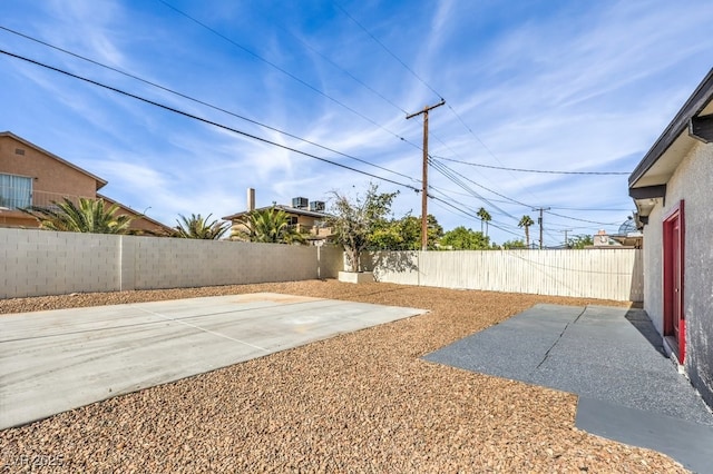 view of yard with a patio