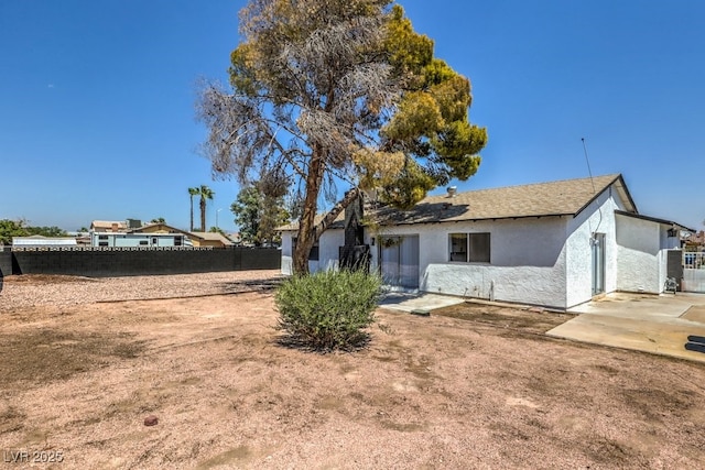 view of front of house featuring a patio area