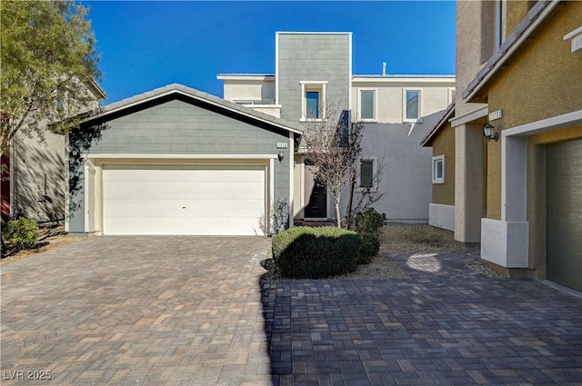 view of front facade with a garage