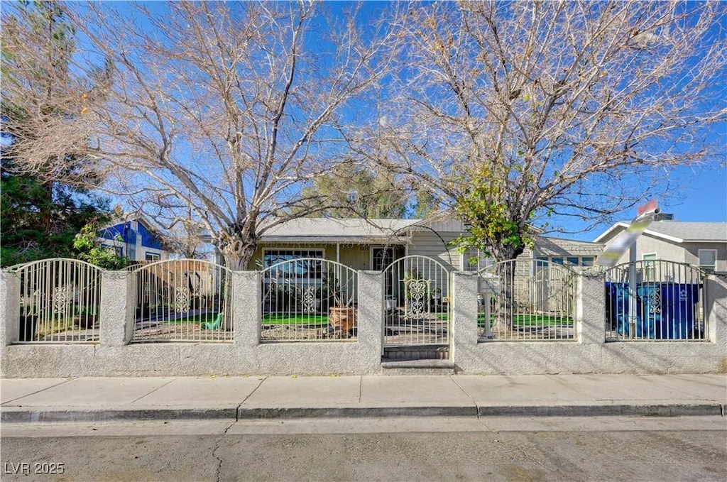 view of front of home