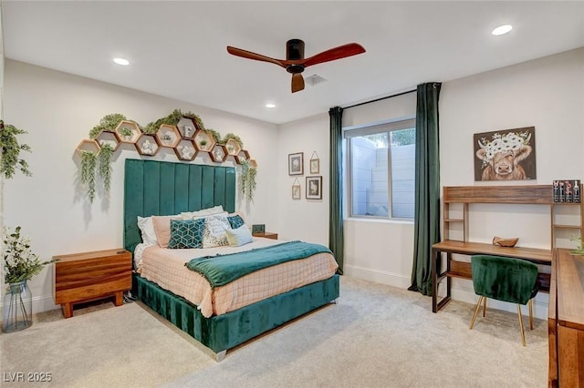 carpeted bedroom featuring ceiling fan