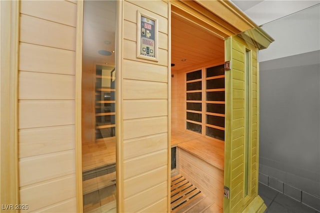 view of sauna / steam room