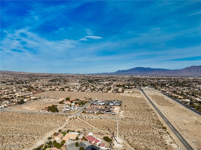 bird's eye view with a mountain view