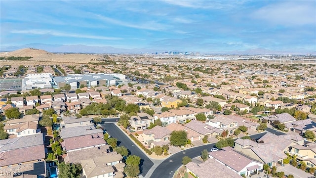 bird's eye view featuring a mountain view