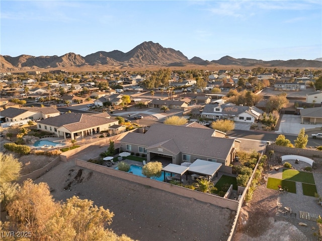 bird's eye view featuring a mountain view