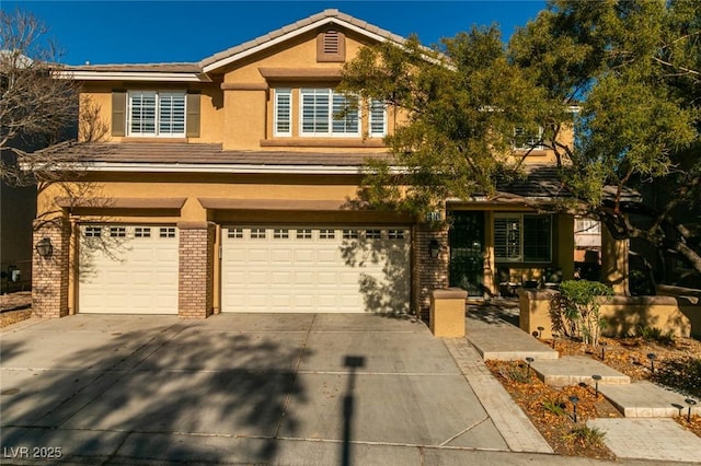 view of front facade featuring a garage