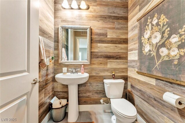 bathroom with toilet and sink