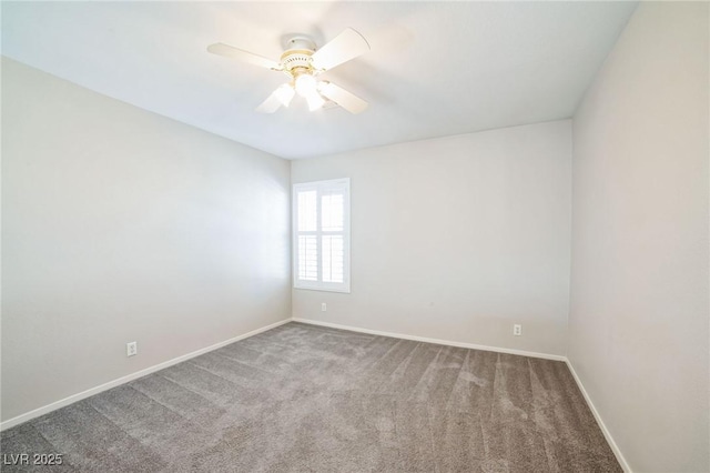 unfurnished room with carpet floors and ceiling fan