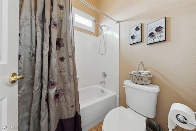 10372 Hawks Wing St, Las Vegas, NV 89178 - bathroom with toilet and shower / bath combo