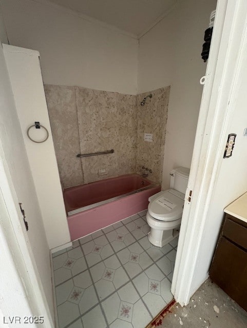 bathroom featuring toilet, vanity, and a bathing tub