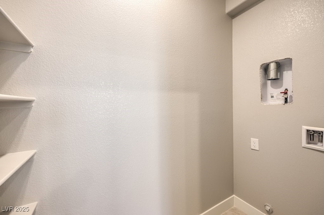 laundry area with gas dryer hookup and hookup for a washing machine