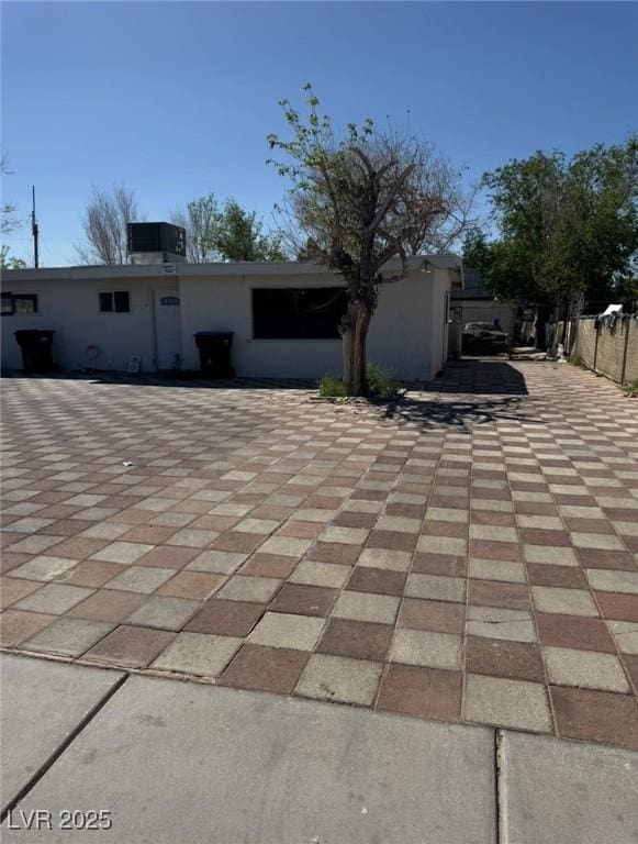 2127 Crawford St, North Las Vegas, NV 89030 - back of property