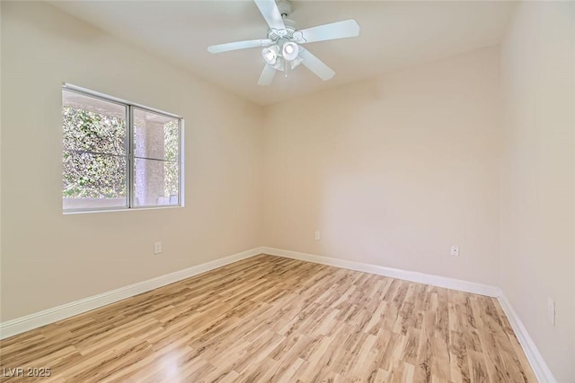 unfurnished room with light hardwood / wood-style floors and ceiling fan