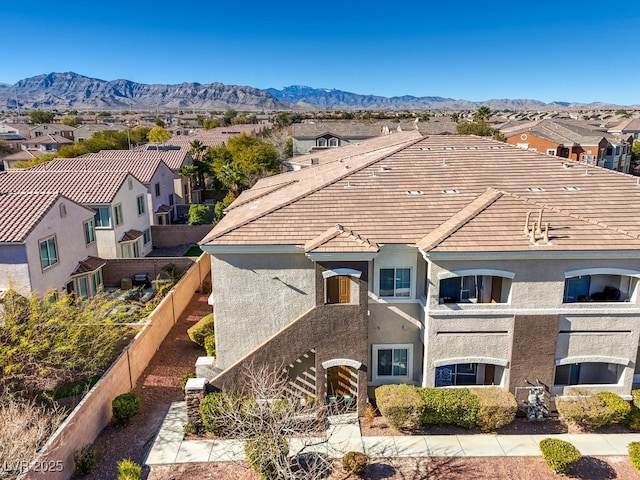 view of front of home featuring a mountain view