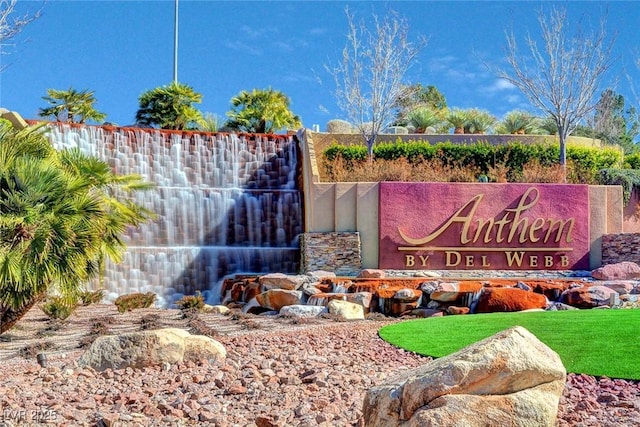 view of community / neighborhood sign