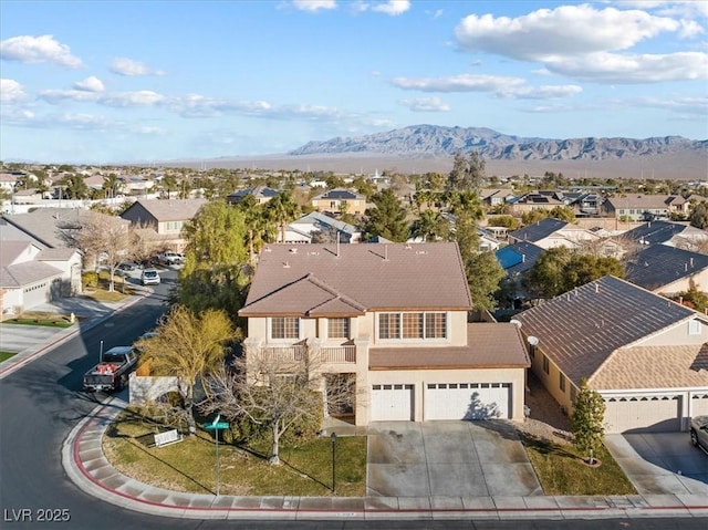 bird's eye view featuring a mountain view