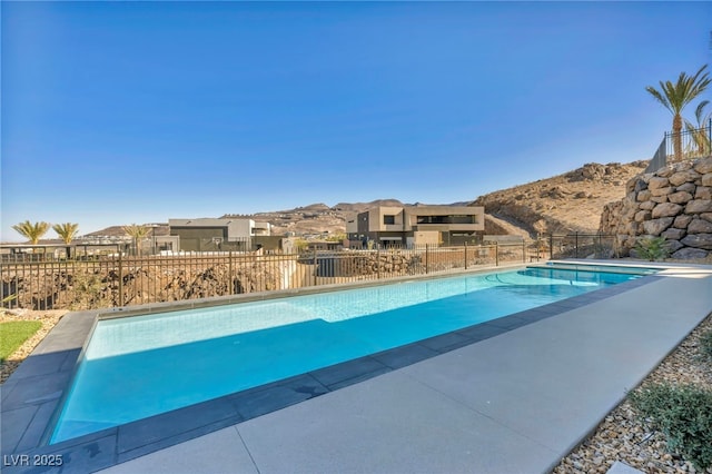 view of pool featuring a mountain view