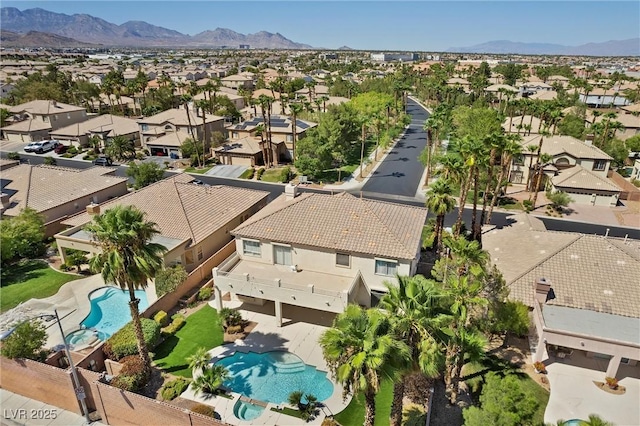 bird's eye view featuring a mountain view