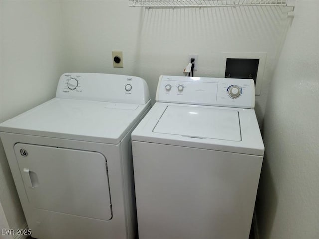 laundry room featuring washer and dryer