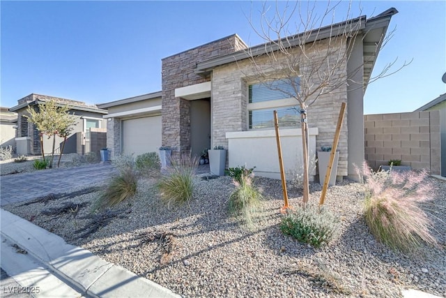 view of front of house with a garage