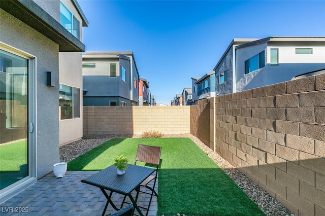 view of yard with a patio