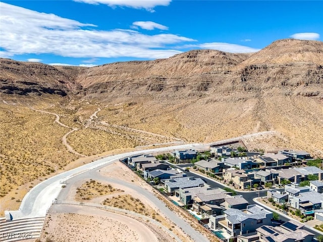 bird's eye view featuring a mountain view