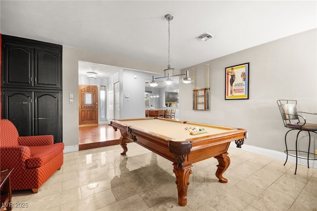 playroom featuring pool table