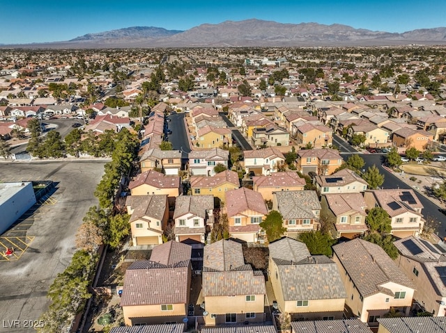 bird's eye view with a mountain view