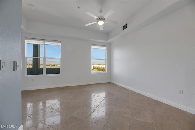 spare room featuring ceiling fan