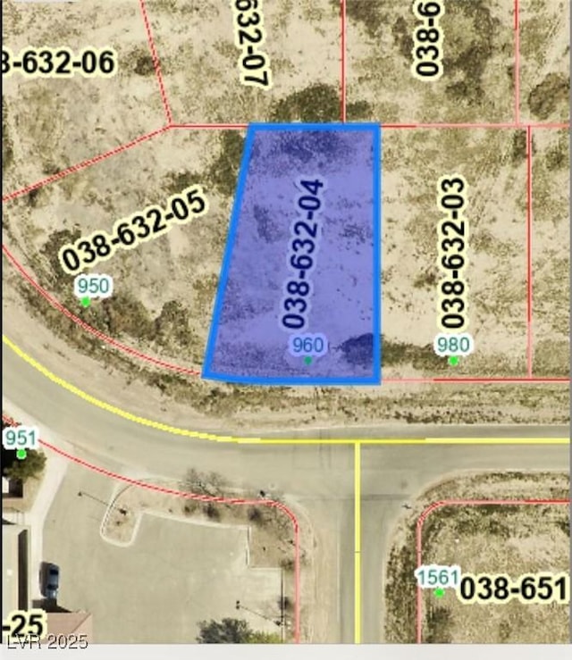 960 E Honeysuckle St, Pahrump NV, 89048 land for sale